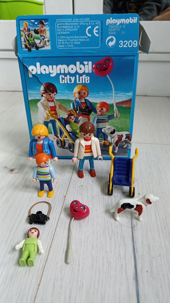 playmobil city life
N� 3209
8 Grand-Charmont (25)