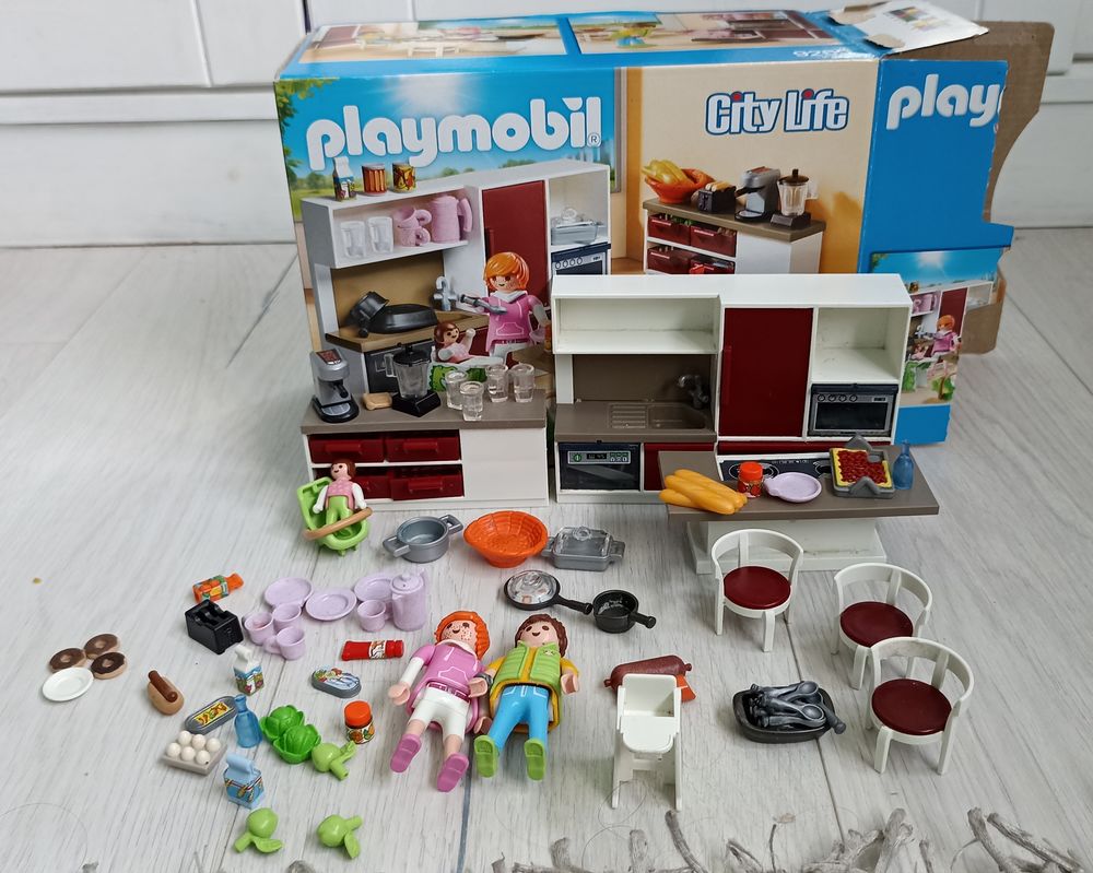 playmobil city life
N� 9269
20 Grand-Charmont (25)
