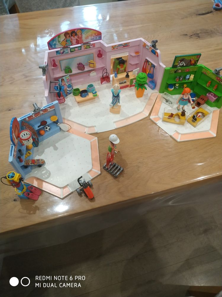 playmobil City live 40 Saint-Hippolyte-du-Fort (30)