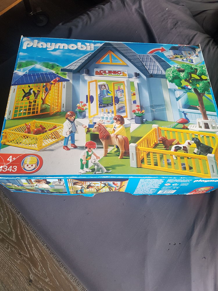 Lot Playmobil Clinique v�t�rinaire +++ 65 Antibes (06)