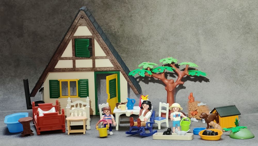 Playmobil Maison famille 10 Ferri�res-en-Brie (77)
