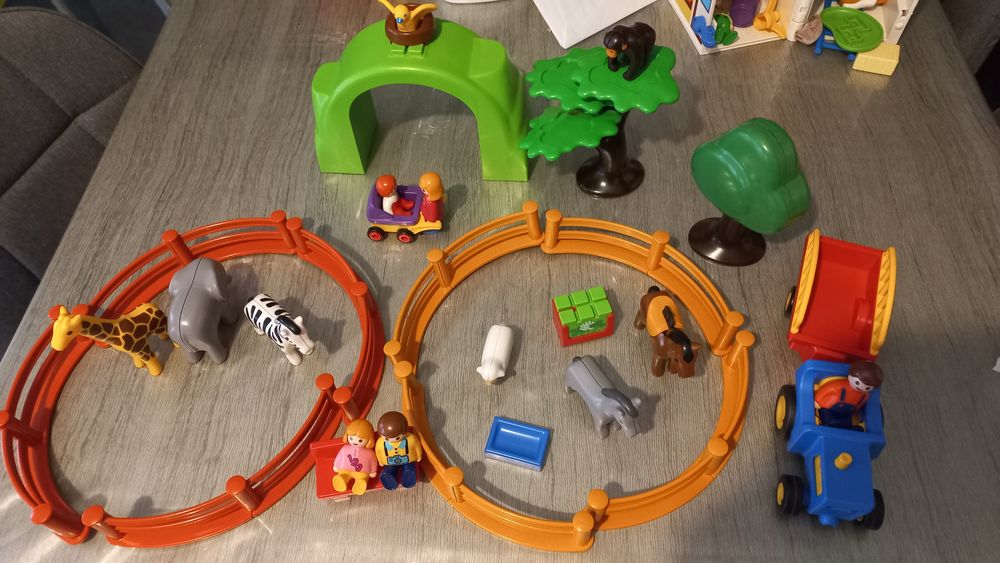 Playmobil  123 parc animalier 18 Thiais (94)