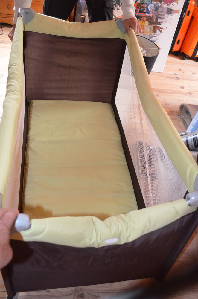 lit pliable enfant �tat neuf. 39 Groisy (74)