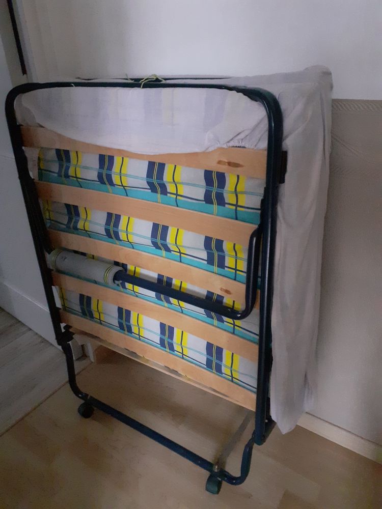 Lit pliant 40 Dompierre-sur-Yon (85)