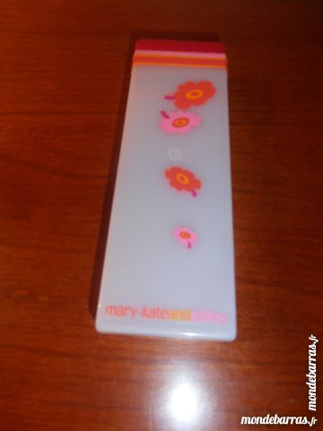 Plumier Mary-Kate and Ashley (39) 1 Tours (37)