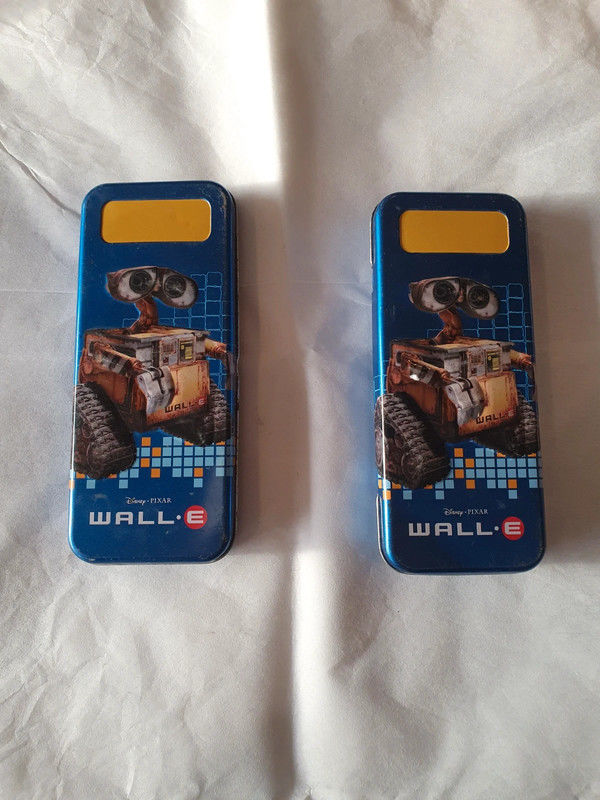 Plumier Wall-E - disney - � l'unite 1 Aubvillers (80)