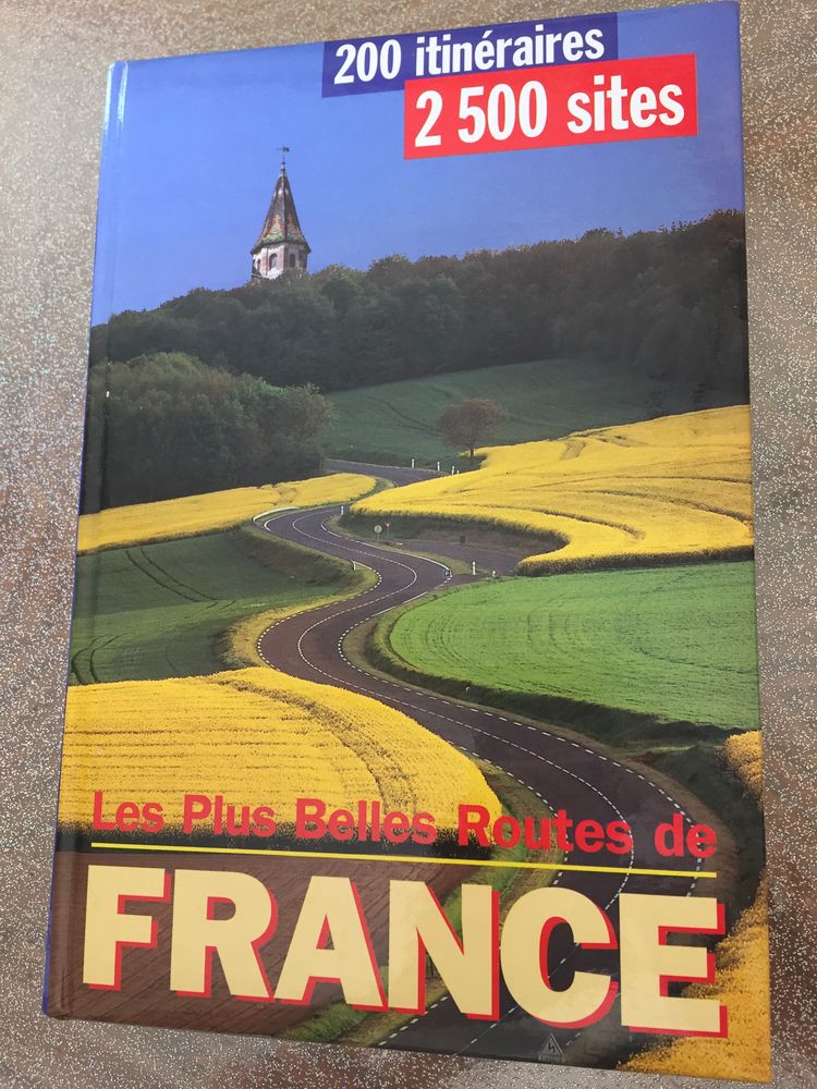 Les plus belles routes de France 12 N�mes (30)