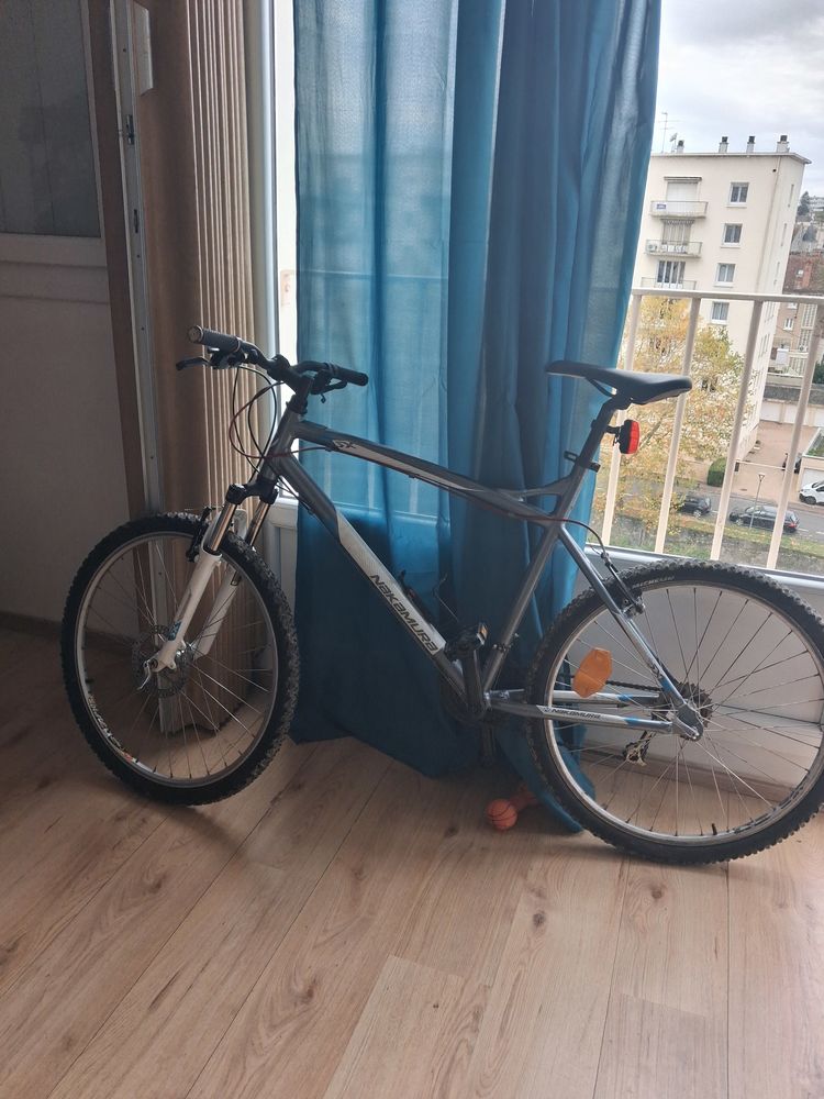 plus besoir 100 Montargis (45)