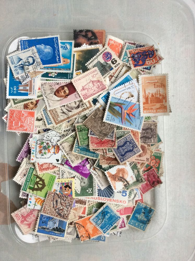 lot de plus de 500 timbres du monde - 3 Palaja (11)
