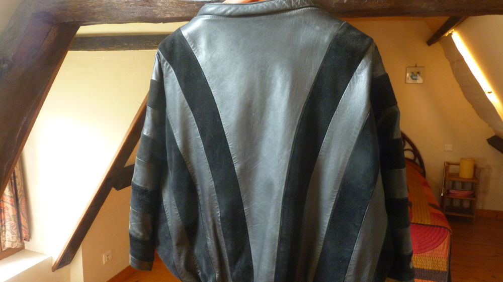 PLUSIEURS BLOUSONS 20 Routot (27)