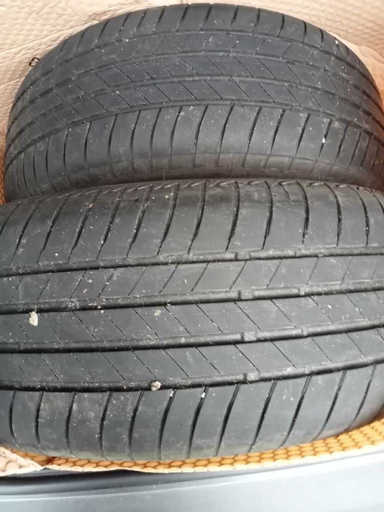 2 Pneus Clio 4 100 Crandelles (15)