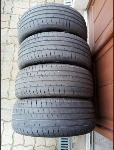 4 pneus 235/55/R18 100 v GOODYEAR 650 km 300 Pacy-sur-Eure (27)