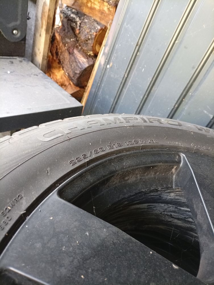 4 Pneus toute saison 200 Archigny (86)