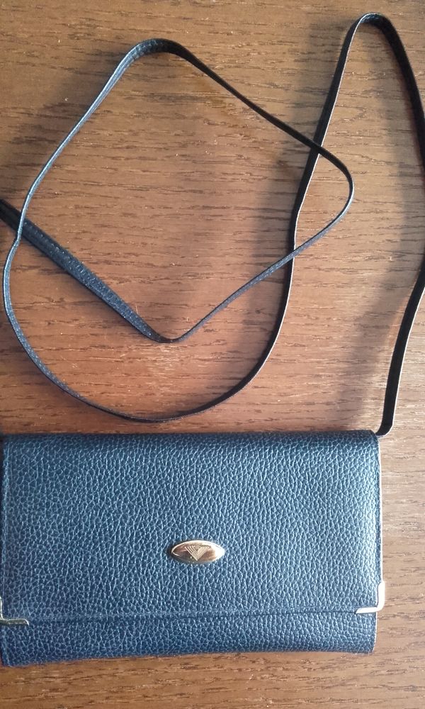 Pochette avec ses accessoires 4 �tampes (91)