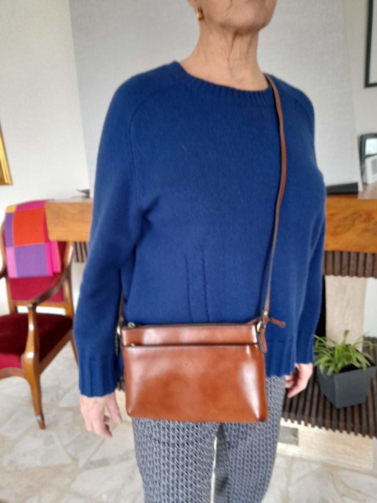 POCHETTE CUIR 15 Romilly-sur-Seine (10)