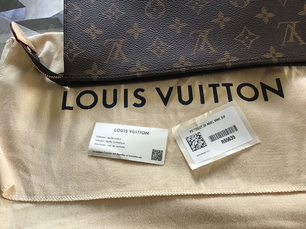 Pochette Louis Vuitton 25.cm sur 15 cm 300 Mont�limar (26)