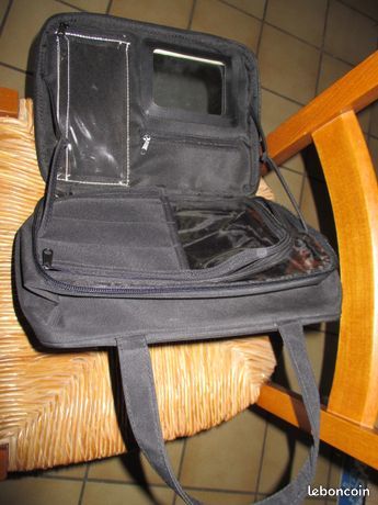Pochette � maquillage neuve et bien d'autres mod�les 6 M�rignies (59)