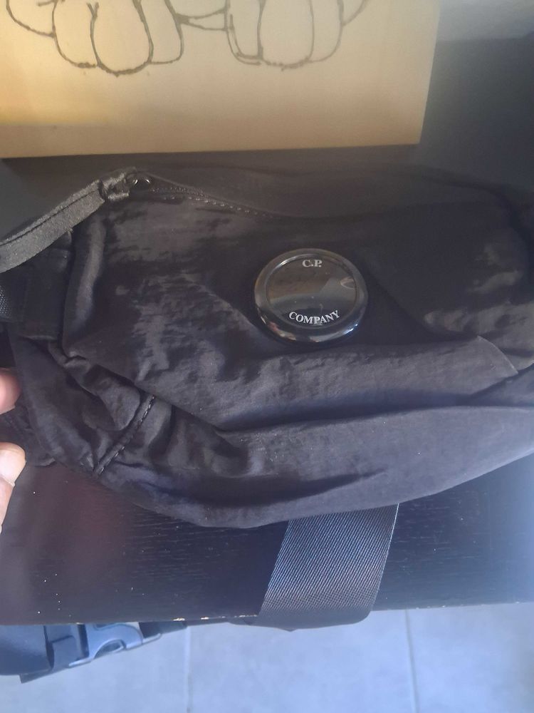 pochette noir cp company avec �tiquettes 38 H�ricourt (70)