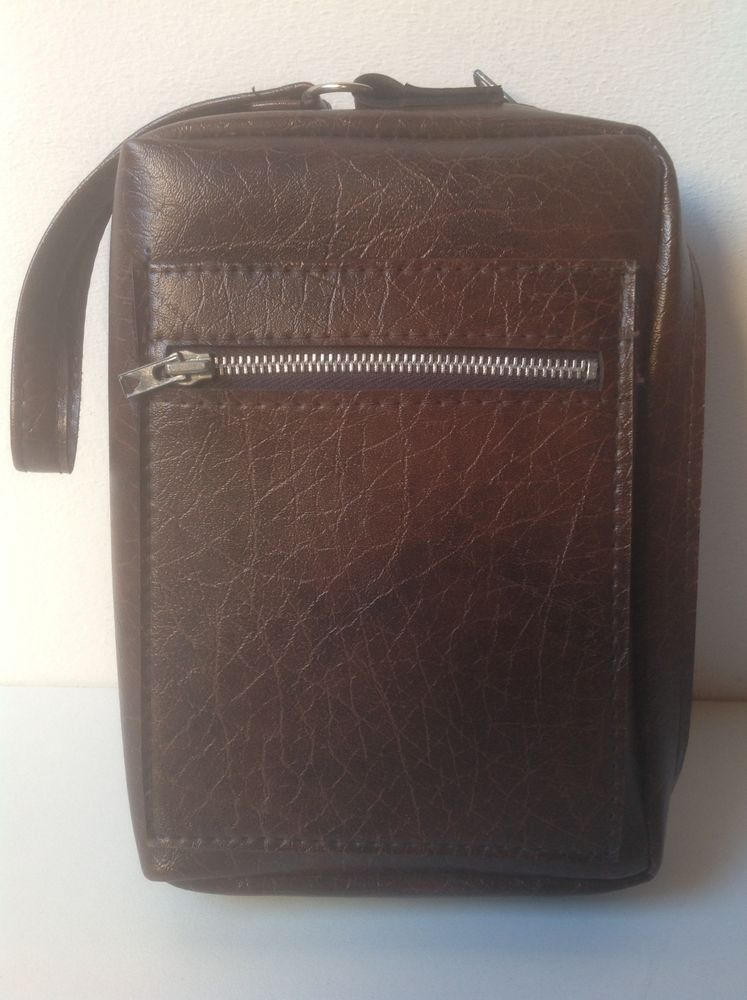 POCHETTE SACCOCHE Envoi Possible
7 Tr�gunc (29)