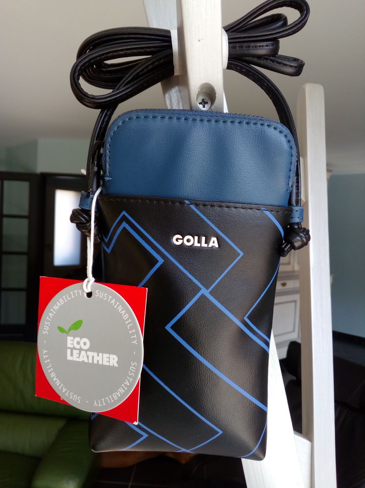 Pochette Sacoche Pour T�l�phone Smartphone  �Golla�  30 Arques (62)