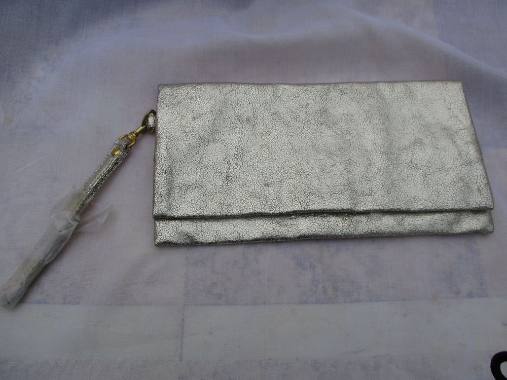 Pochette Sac Unie - Neuve 10 La Fert�-Alais (91)