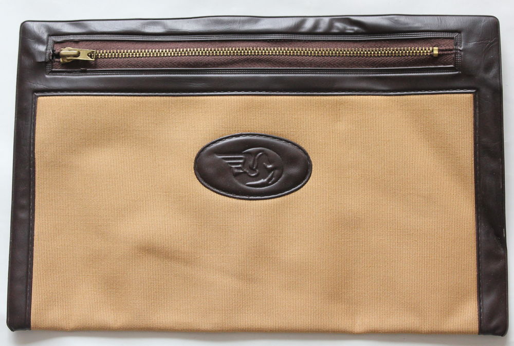 Pochette zipp�e AIR FRANCE vintage 60-70 15 Issy-les-Moulineaux (92)