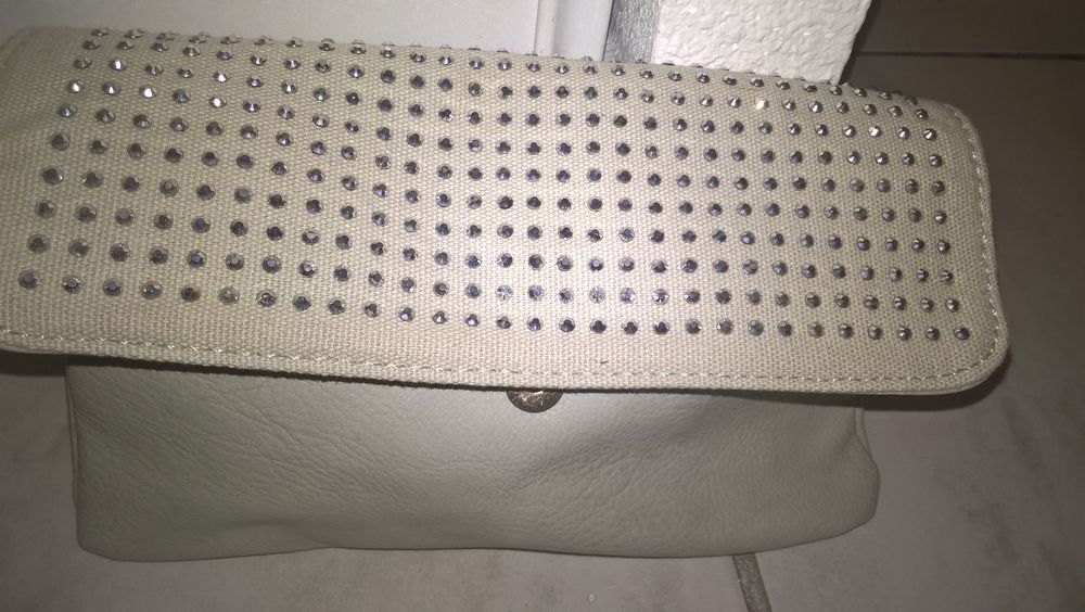 Pochette,sac. 8 S�te (34)