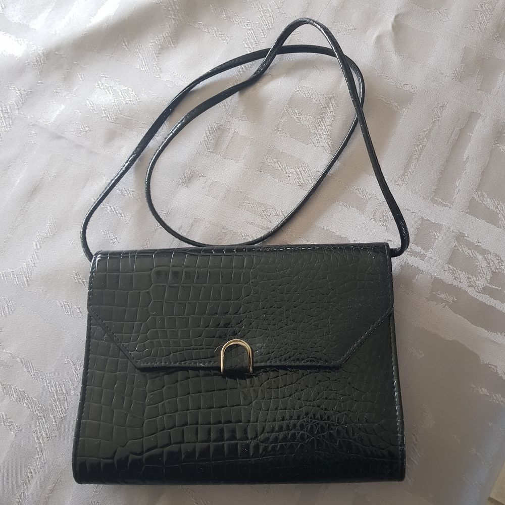 SAC POCHETTE 12 Saint-Doulchard (18)