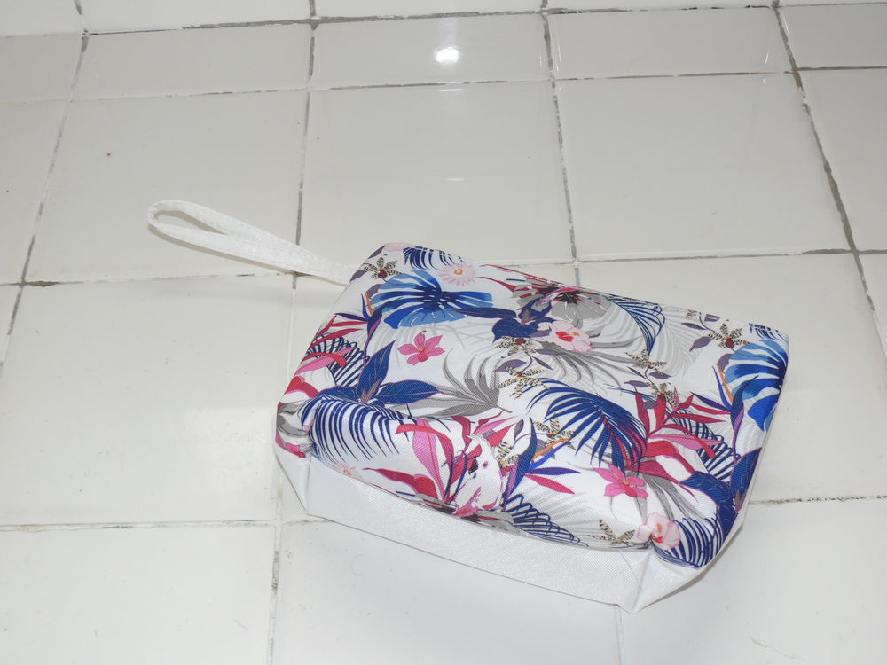 Pochettes isotherme 4 Saintes (17)