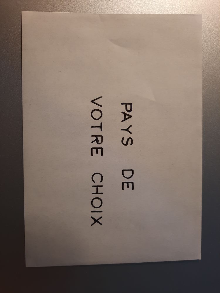 Pochettes de timbres 10 Voulx (77)