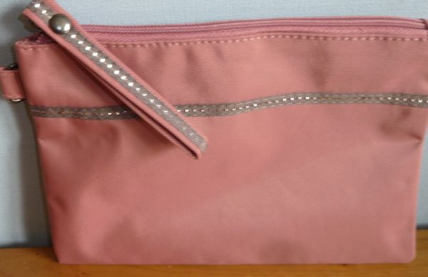 POCHETTES vieux rose et/ou NUXE 2 Doussard (74)