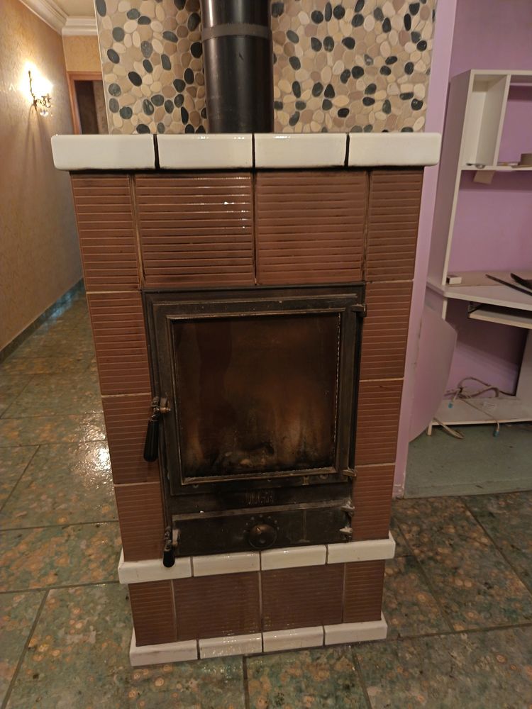 POELE ALSACIEN TRES BON ETAT VALEUR 4500 EUROS 600 Publier (74)