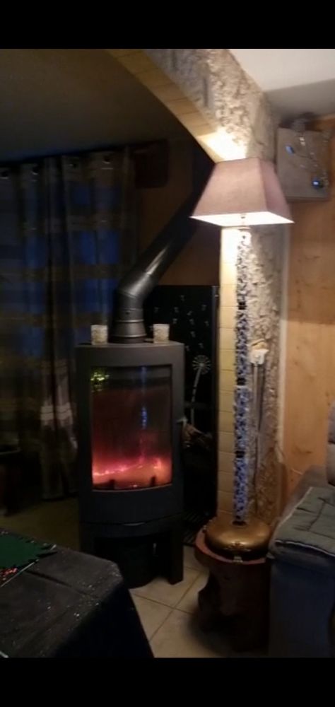 Poele bois invicta Argos 12 kw avec post combustion. 900 Saze (30)