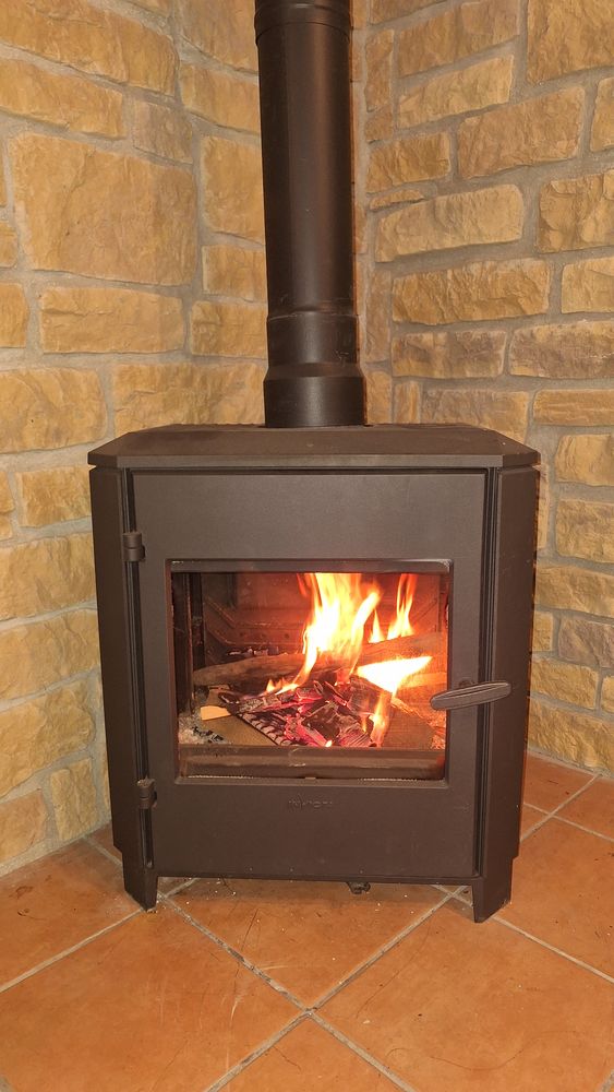 Po�le � bois Invicta Carolo 8kW 0 Thannenkirch (68)