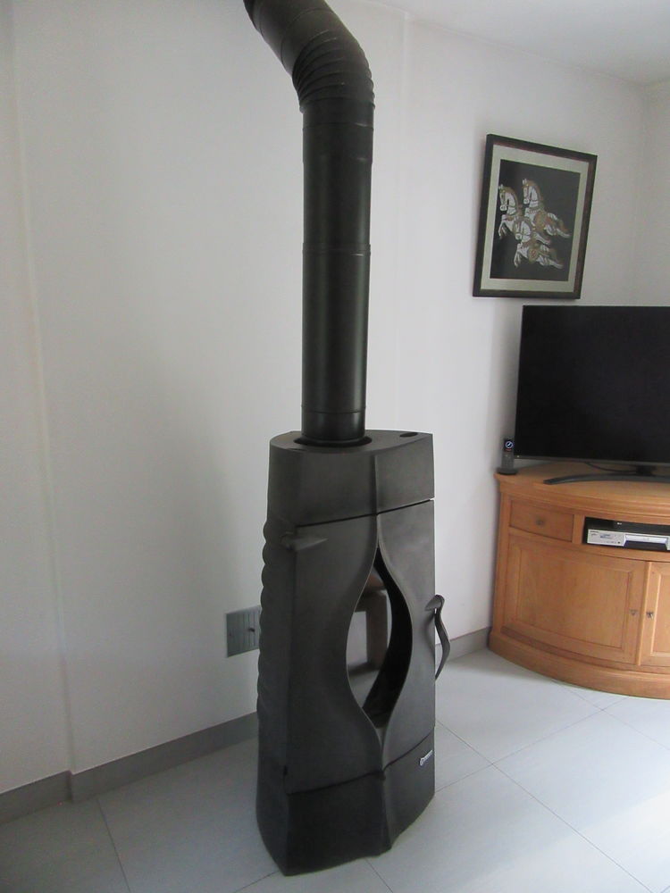 Po�le � bois 30 cm 0 Ruitz (62)