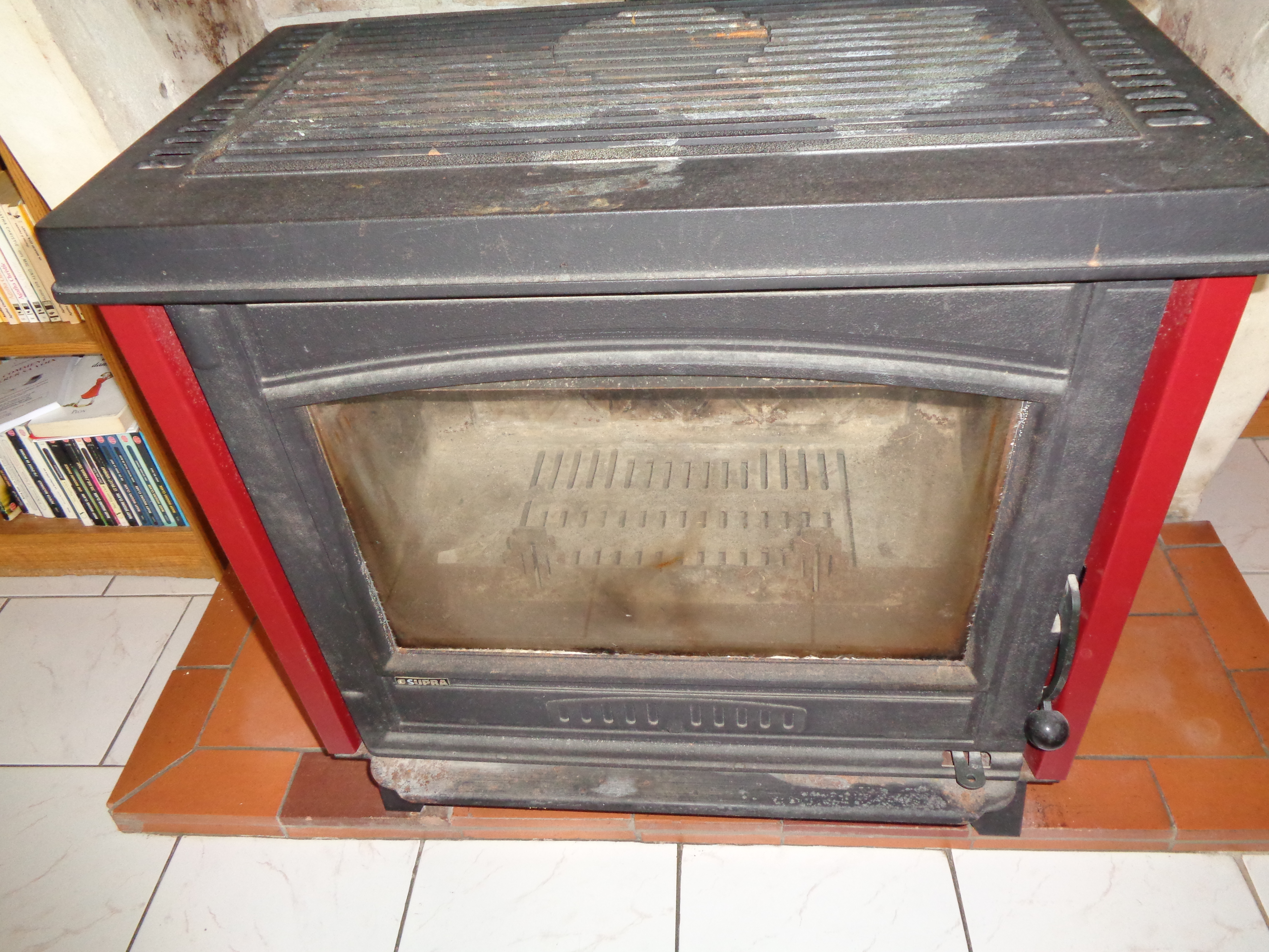 po�le � bois 0 Marcillac (33)