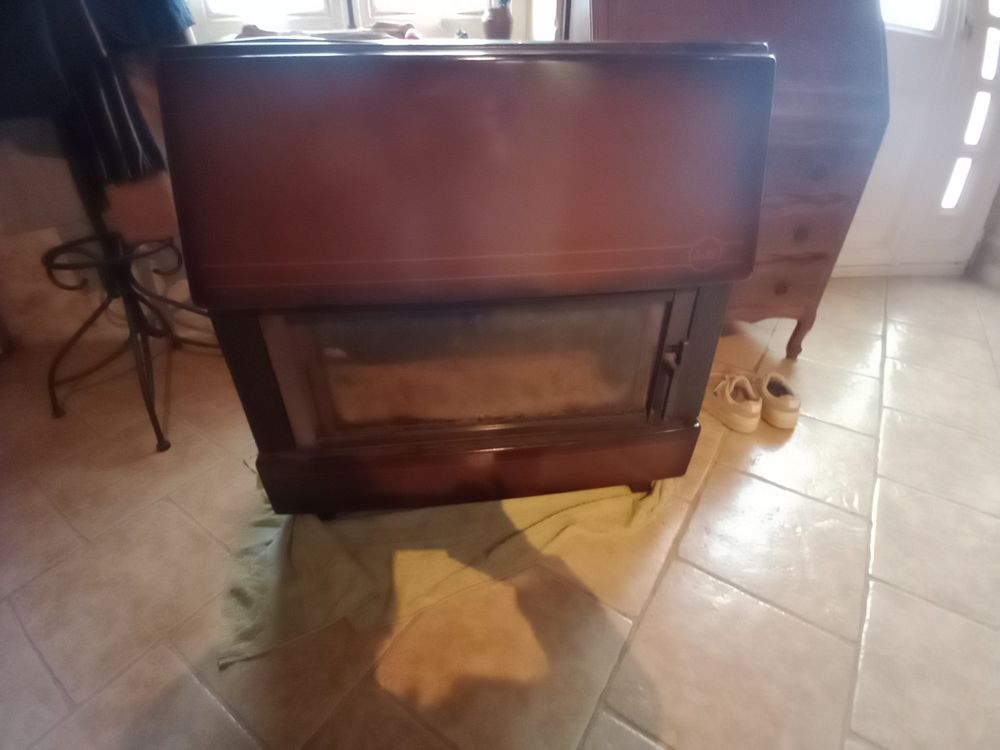 po�le a bois 300 Poiseux (58)