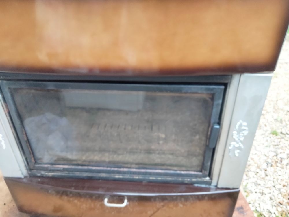 po�le a bois 140 Saint-Didier-des-Bois (27)