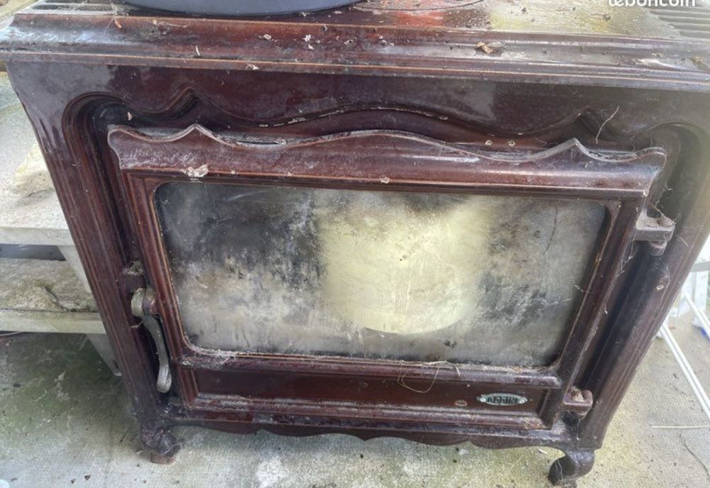 Poele �    bois 230 Beauvoir (89)