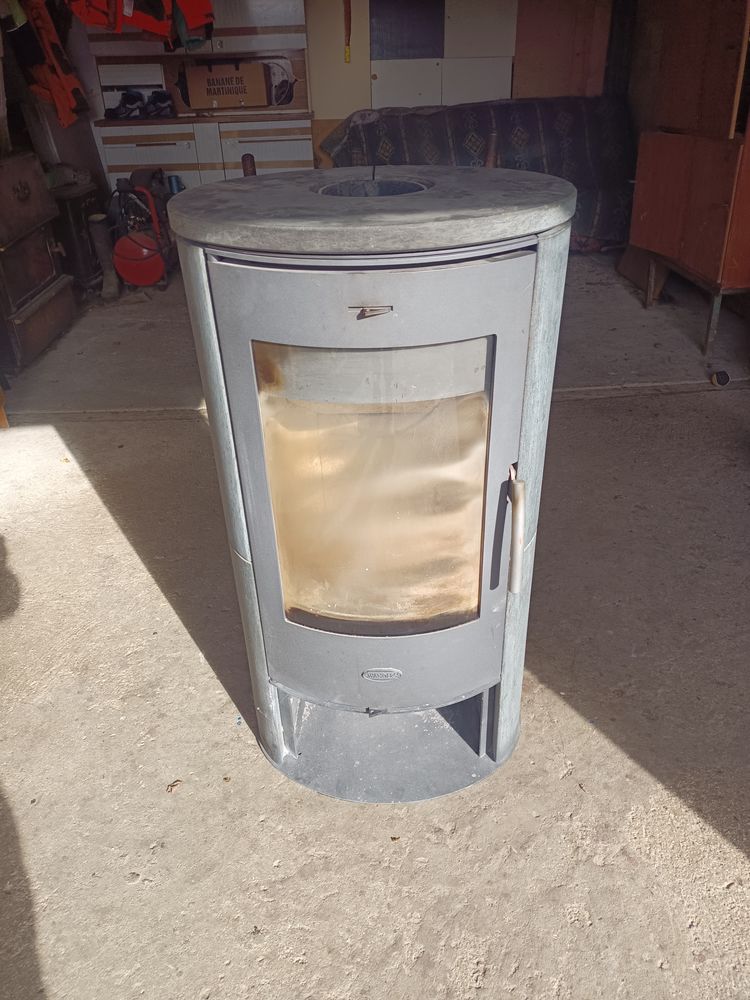 po�le a bois 110 Mauvages (55)