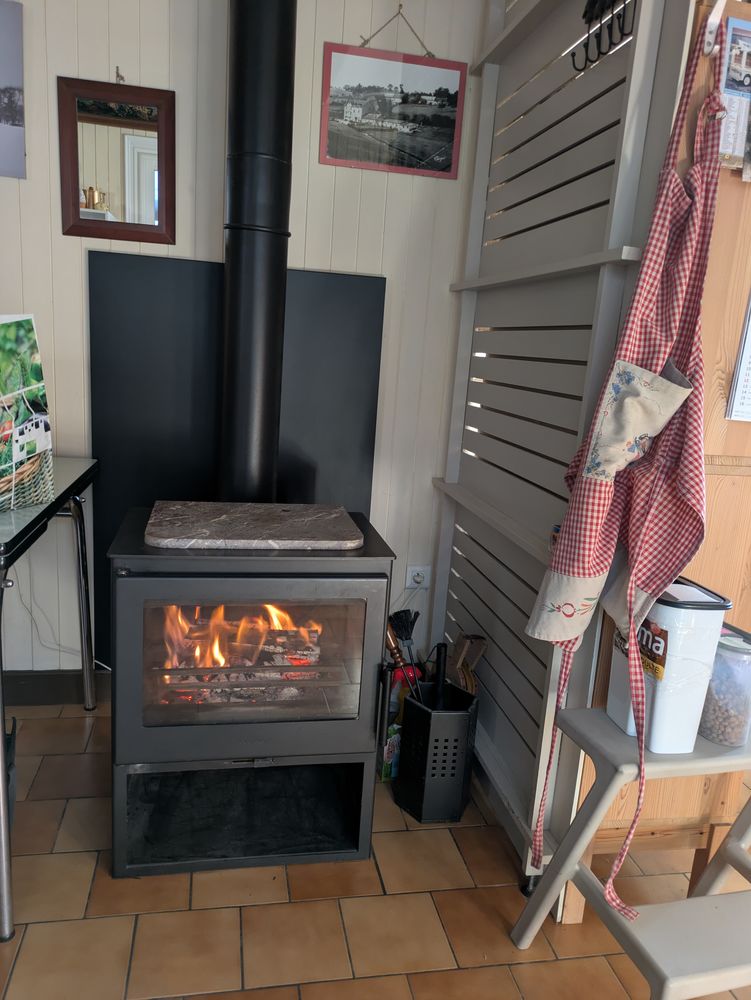 Poele � bois 450 Chamberet (19)