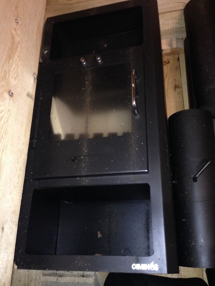 POELE CAMINOS NEUF AVEC TUBAGE 400� 400 Lunel (34)