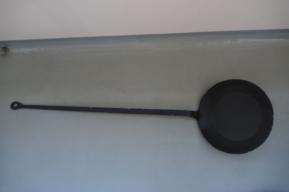 POELE A CHATAIGNES DECORATIVE 20 Rennes (35)