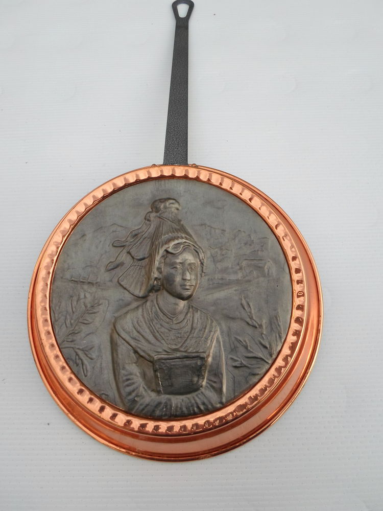 POELE en cuivre et laiton 4 Goincourt (60)