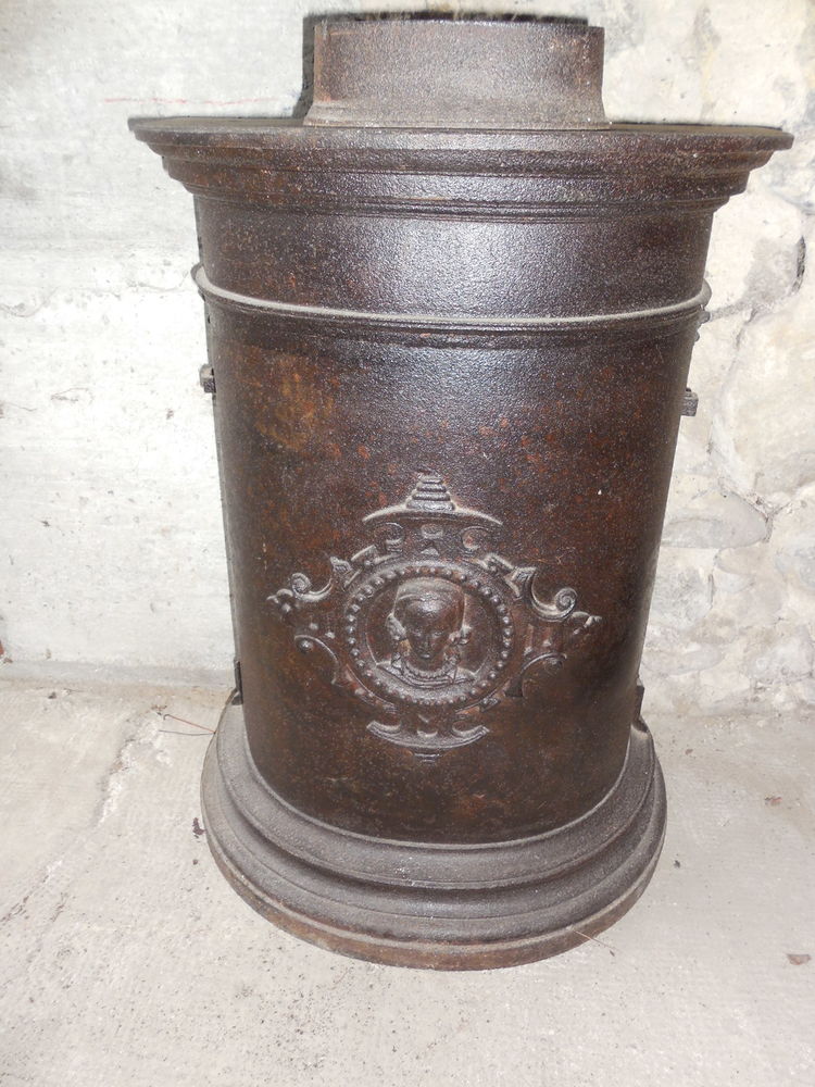 po�le de  d�coration anglais 50 Valli�res (74)