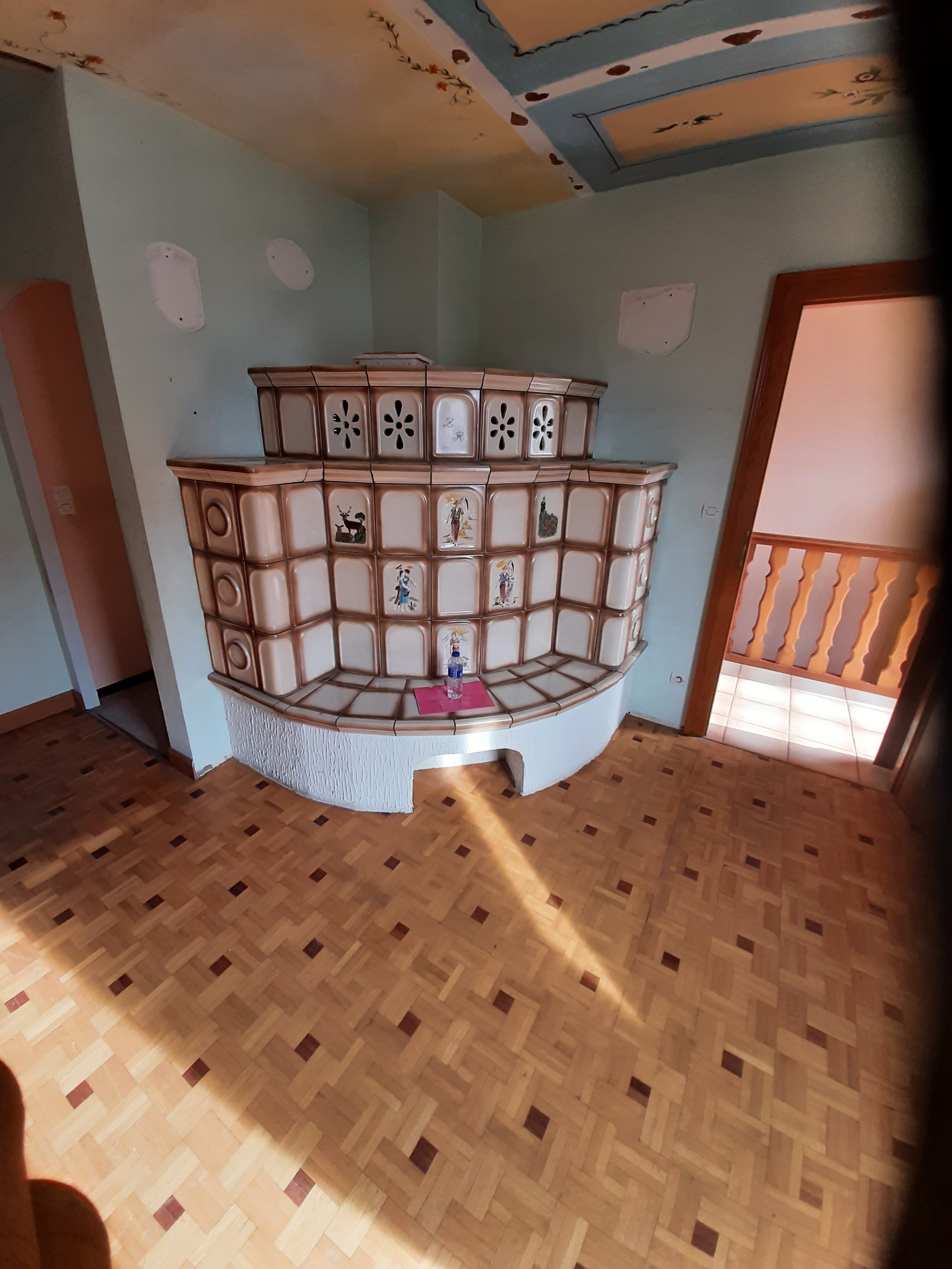 Po�le en fa�ence - kachelofe 0 Haguenau (67)