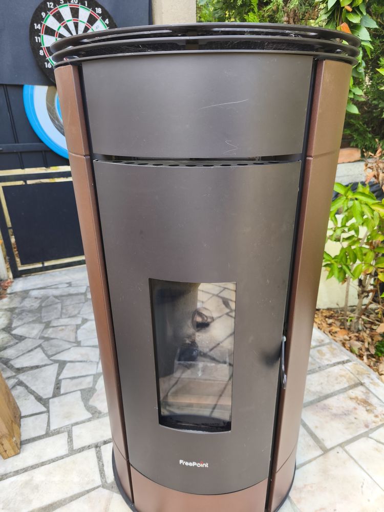 Po�le � granul� 900 Noisy-le-Grand (93)