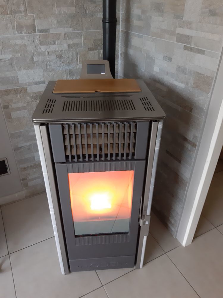 Po�le � granul�s hoben 0 Ecques (62)