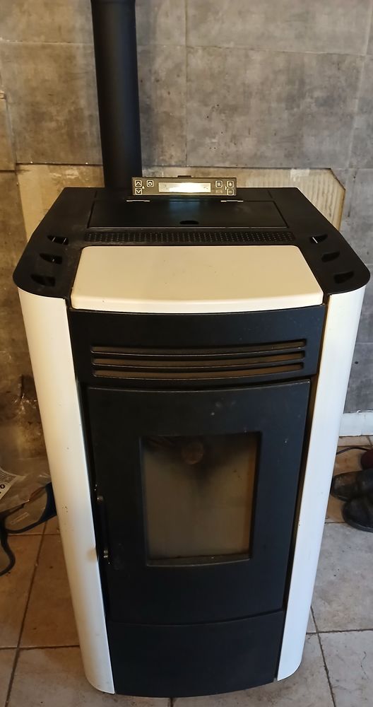 po�le � granul�s (pellets) 800 Anost (71)