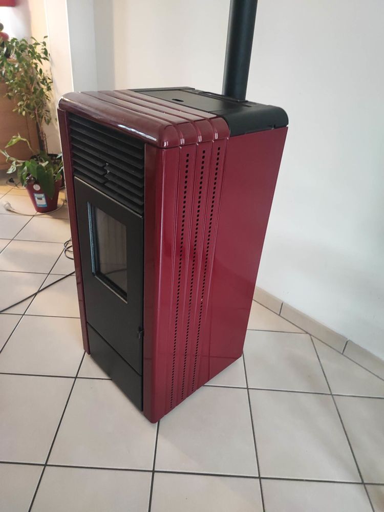 po�le � granul�s 700 Freneuse (78)